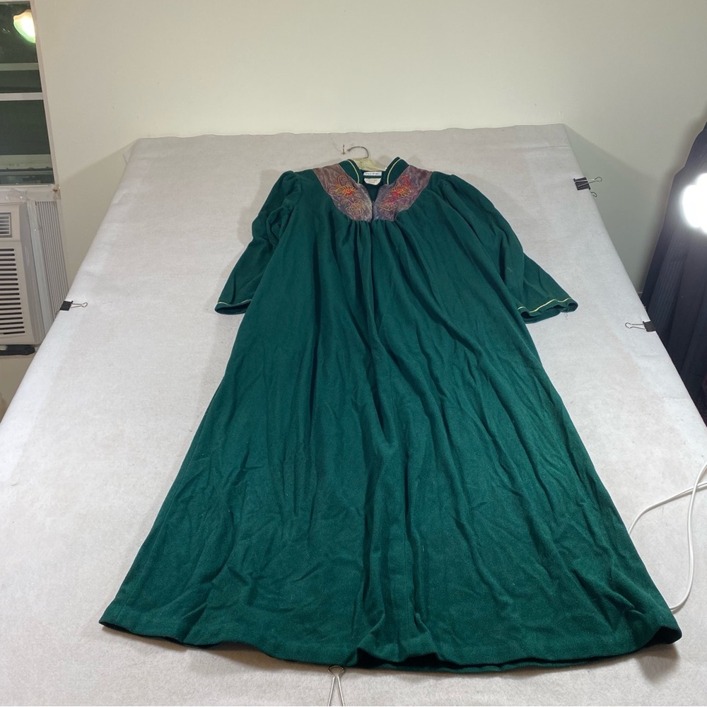 Vintage Carriage Court Maxi Gown House Coat Green Front ZipLong Sleeve Floral XL
